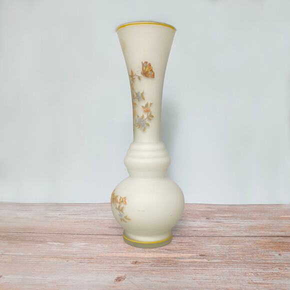 Vintage Frosted Satin Glass Vase - Picture 6 of 6